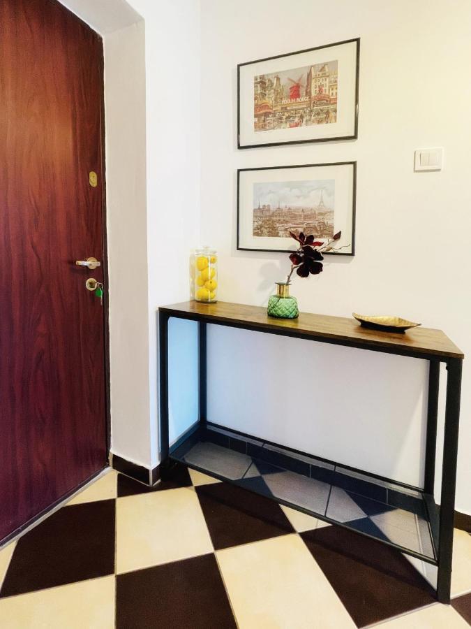 Madra Rentals Bucharest One Kültér fotó